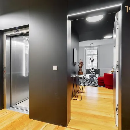 Whome Prime Location Contemporary Luxury W/ Ac & Elevator * Lisboa