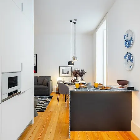 Whome Prime Location Contemporary Luxury W/ Ac & Elevator Лиссабон