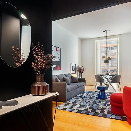 Whome Prime Location Contemporary Luxury W/ Ac & Elevator *